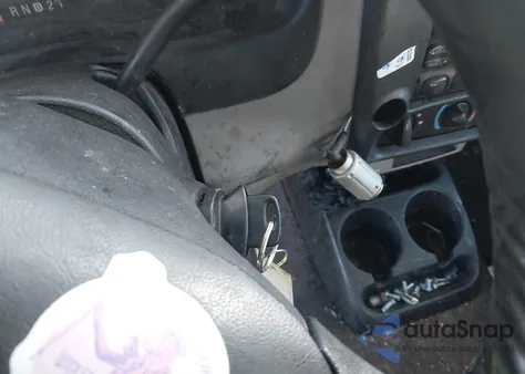 2000 Ford Ranger Xl/Xlt z USA, uszkodzony, nr VIN 1FTYR14V0YTA80687